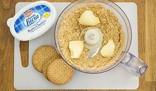 unire ai biscotti il burro unire ai biscotti il burro