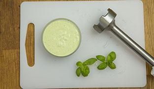 mettere nel mixer tutti gli ingredienti mettere nel mixer tutti gli ingredienti