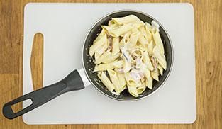 saltare in padella la pasta saltare in padella la pasta