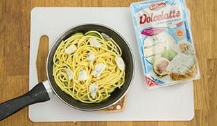 aggiungere alla pasta il gorgonzola aggiungere alla pasta il gorgonzola