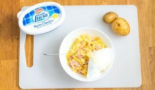 unire gli albumi montati a neve