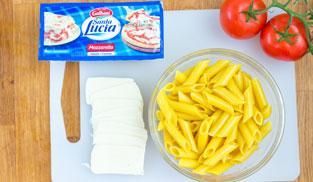 tagliare la mozzarella tagliare la mozzarella
