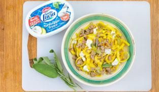 servire la pasta al ragù bianco servire la pasta al ragù bianco