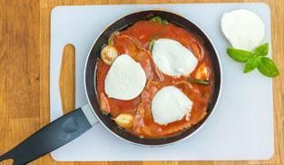 lasciare sciogliere la mozzarella in padella lasciare sciogliere la mozzarella in padella