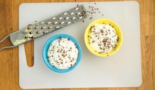 guarnire la crema al mascarpone senza uova con il cioccolato fondente guarnire la crema al mascarpone senza uova con il cioccolato fondente
