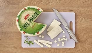 BICCHIERINO CON SPUMA PATATE, FAGIOLINI, PESTO DI PRÀ E BEL PAESE BICCHIERINO CON SPUMA PATATE, FAGIOLINI, PESTO DI PRÀ E BEL PAESE